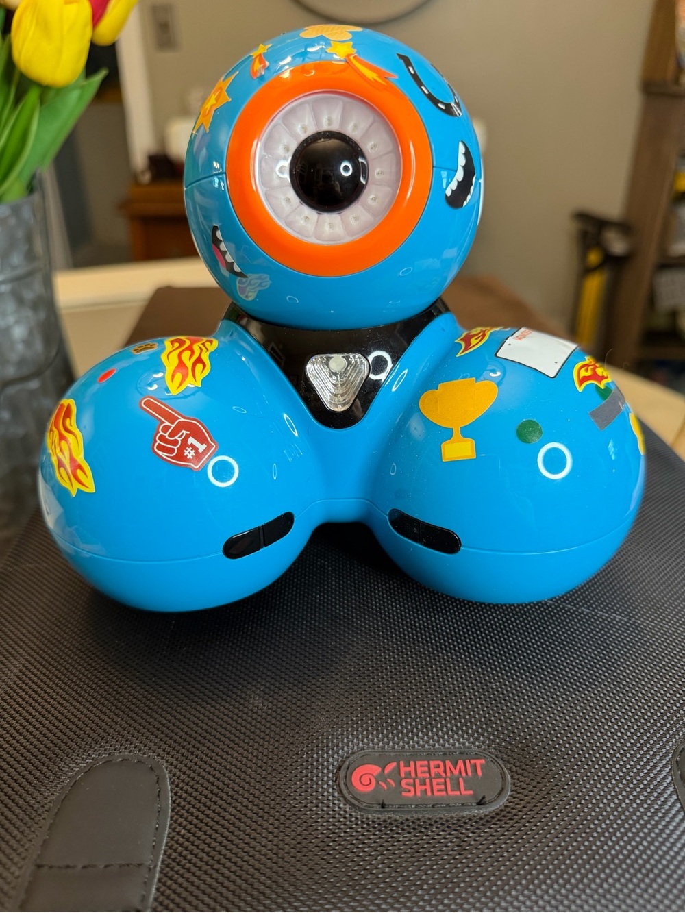 Dash Kids Robot with Case and LOTS of Accessories
